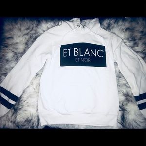 Forever 21 “Et Blanc” hoodie.